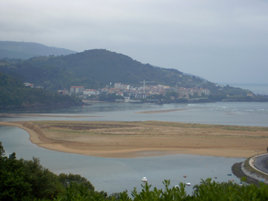 Ría de Urdaibai, uno de los estuarios vascos donde se ha registrado contaminación del agua por disruptores endocrinos.
