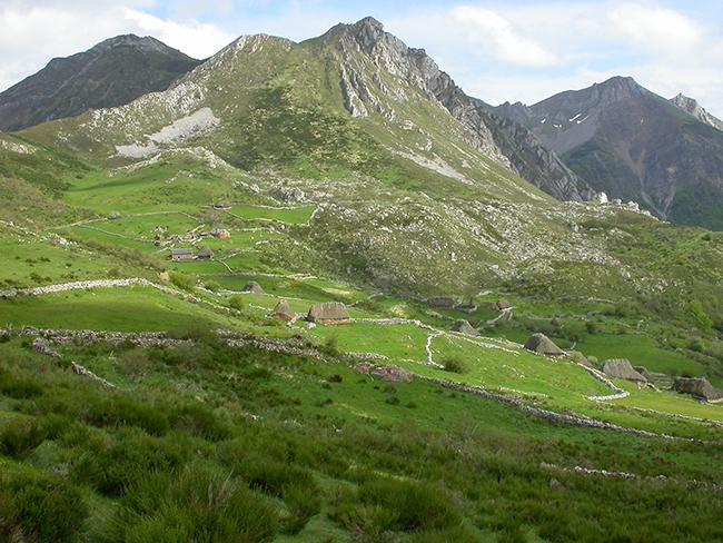 Paisaje de Somiedo (Asturias). Los Cuadernos de Campo del Observatorio del Tercer Sector Ambiental pretenden generar información de calidad sobre la conservación de la naturaleza (foto: AFN).