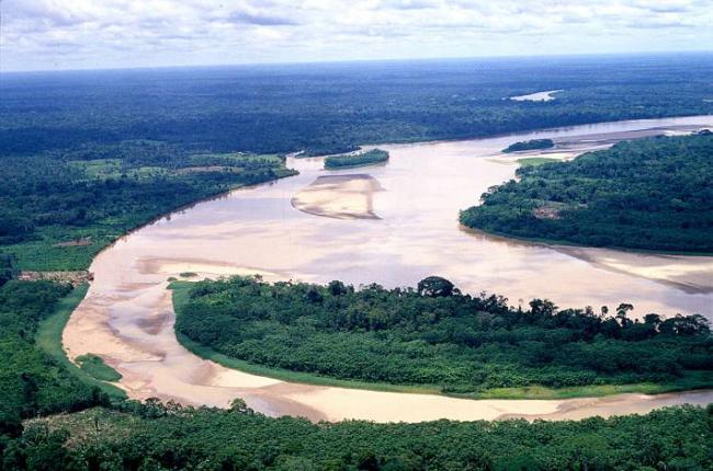 Curso bajo del río Napo, en la Amazonía peruana.